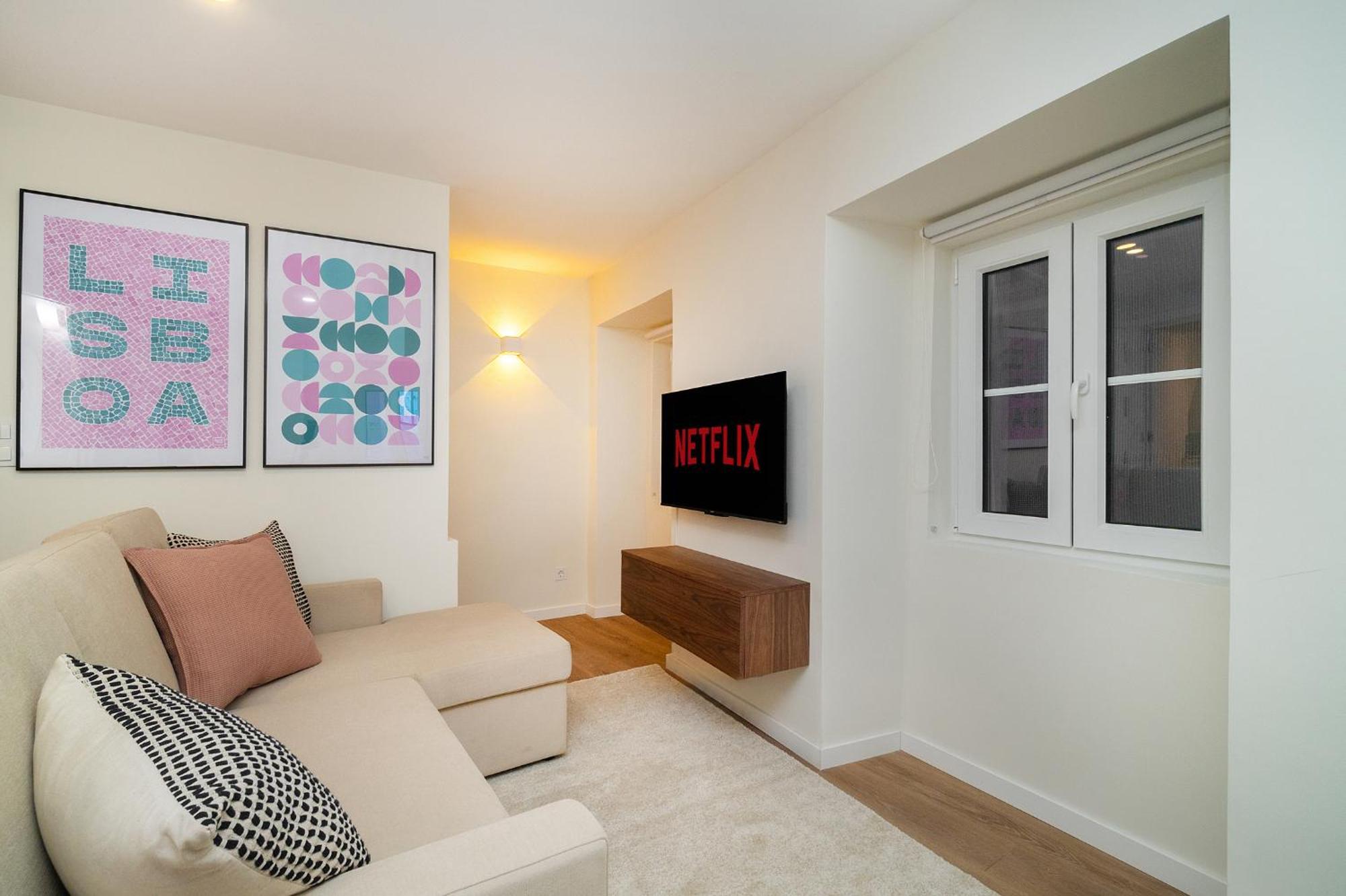 Whome Explore From A Cozy Base In Alfama Apartamento Lisboa